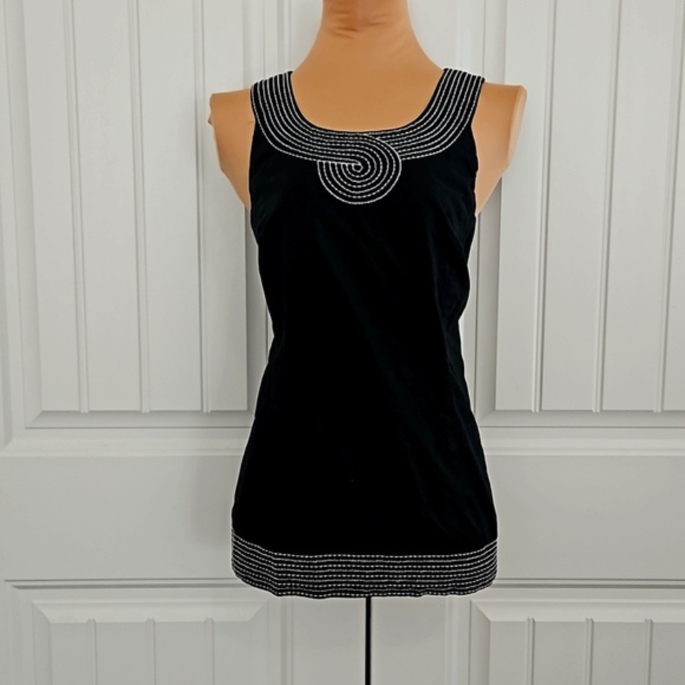 Ann Taylor LOFT embroidered tank zipper closure M